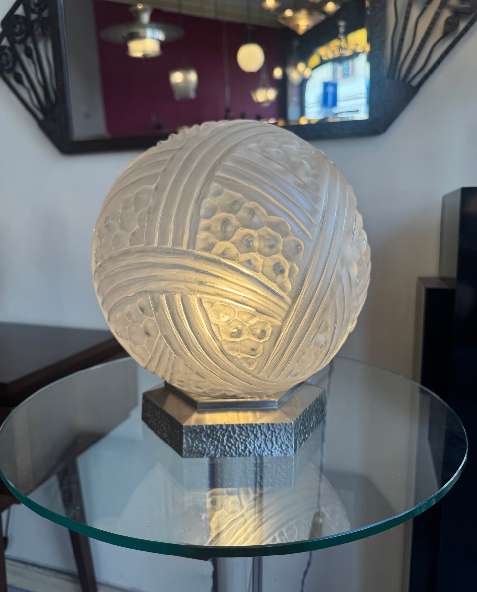 Important Art Deco Lamp By Hettier & Vincent, “turbans” Model / Nickel-plated Bronze (1930s Art Deco) 