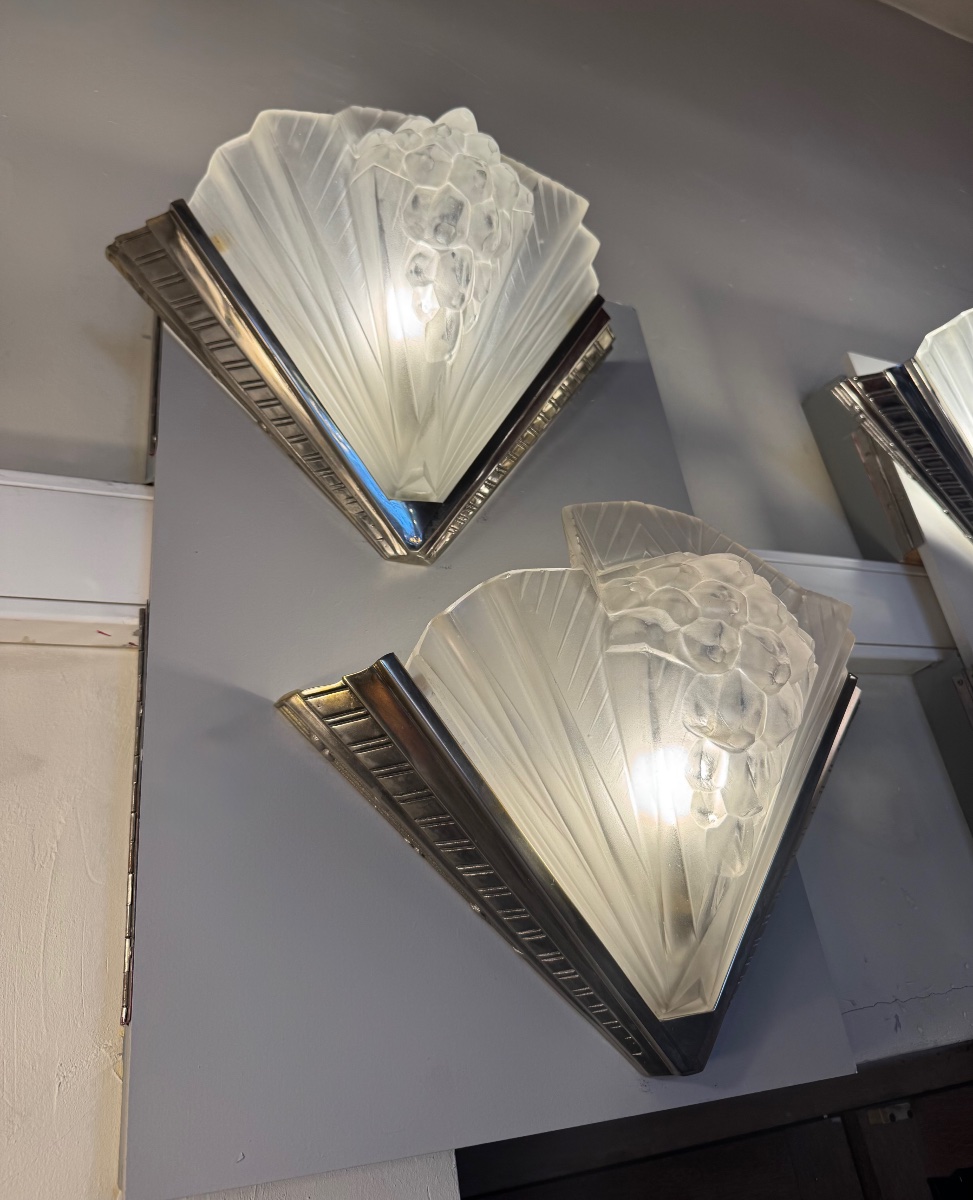Important Pair Of Wall Sconces (set Of Four)   Art Deco, Signed Petitot France  (1930s) -photo-3