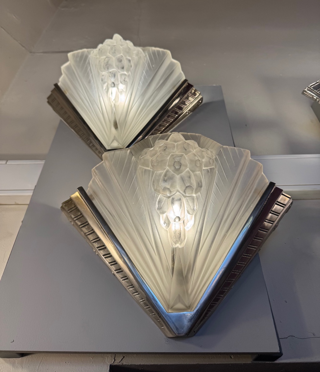 Important Pair Of Wall Sconces (set Of Four)   Art Deco, Signed Petitot France  (1930s) -photo-4