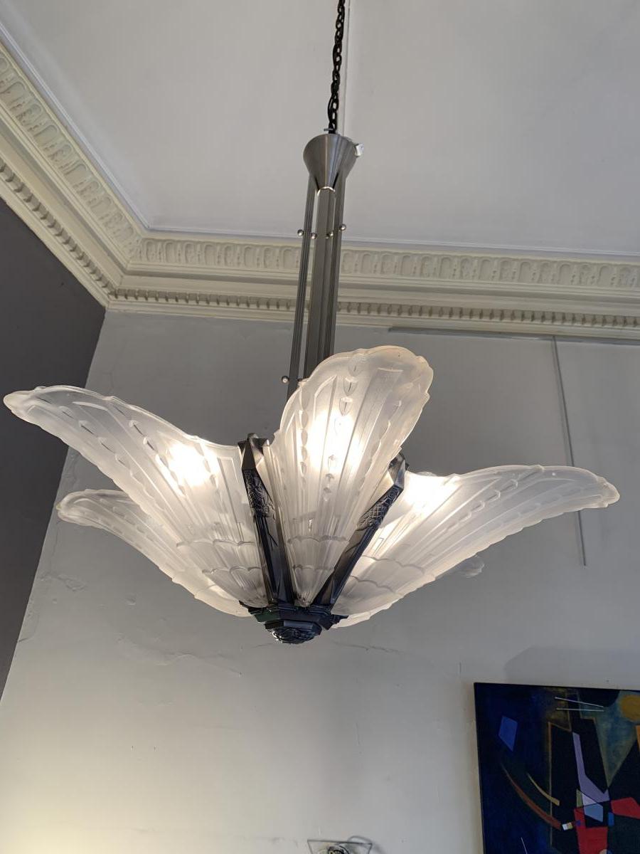 Lustre Art Deco EJG à 6 cornets de verre moulé-pressé (cat: -photo-3
