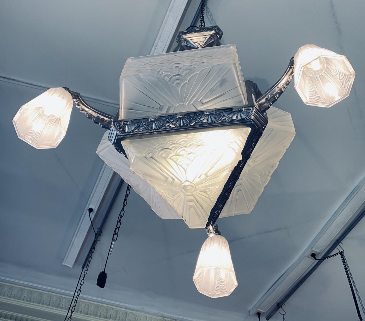 Lustre Art Deco Signé Schneider En Bronze Nickelé (cat: Lustres Art Déco 1930)-photo-4