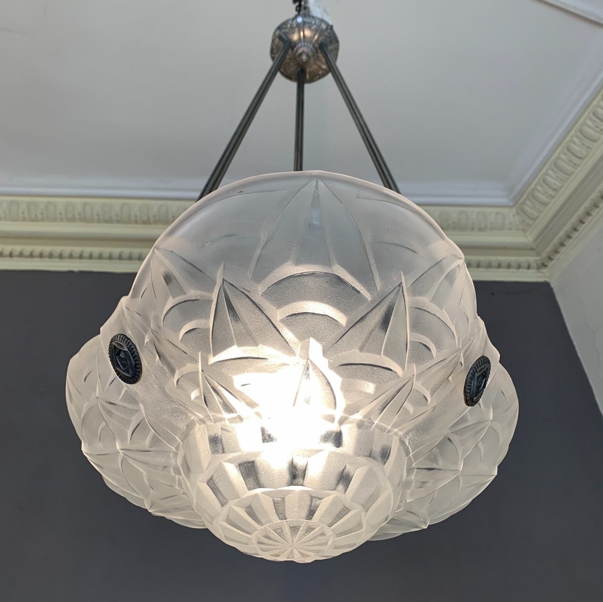 Superbe Suspension / Plafonnier Art Déco « trilobé » En Bronze Argenté Signé Degué ( 1930 ) -photo-3