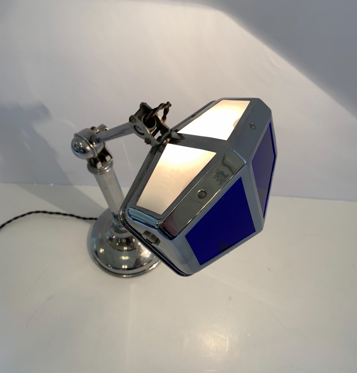 Telescopic And Adjustable Art Deco Desk Lamp -photo-4