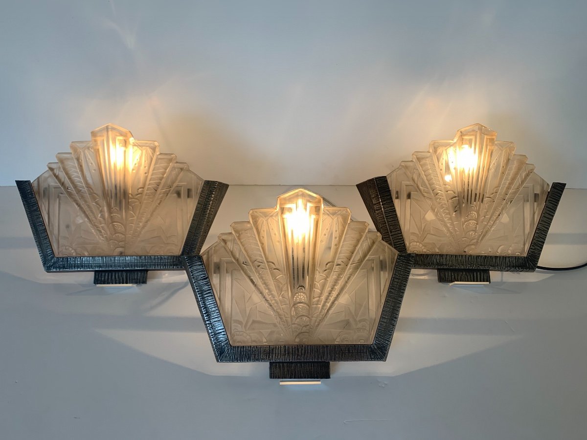 Set Of Three Art Deco Sconces Signed Müller Frères (art Deco Sconces 1930)