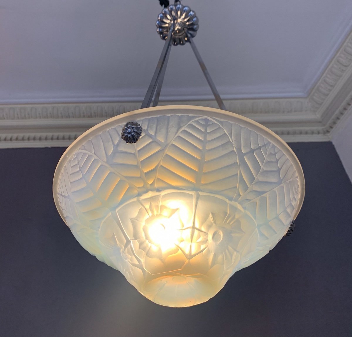 Art Deco Suspension / Ceiling Lamp In Opalescent Glass Signed Charles Ranc (art Deco Chandelier 1930)