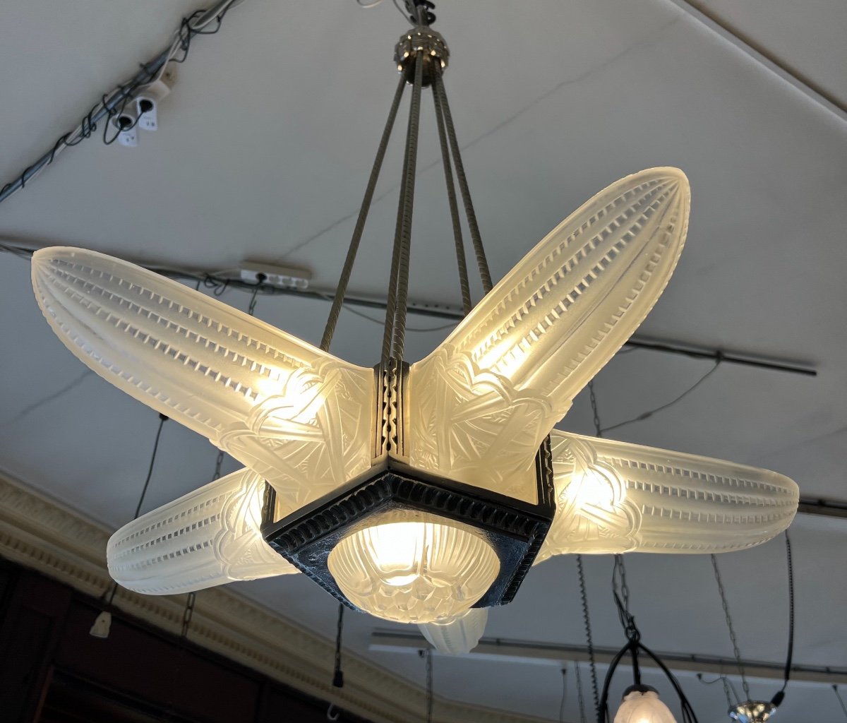 Superb Art Deco Belgian Glass Chandelier With 5 Cornets (art Deco Chandelier / Suspension 1930)-photo-4