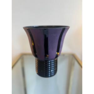 Vase Art Déco évasé  en verre hyalite noir  et décor sablé pourpre ( vase art deco 1930 ) tr fr