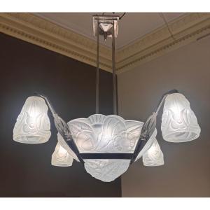 Lustre Art Déco à 4 plaques et 4 tulipes Signé Degué / Bronze nickelé ( lustres art deco 1930 )