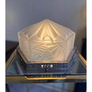 Rare Hexagonal Art Deco Ceiling Light With Geometric Design By Degué ( Art Deco Chandelier 1930 )