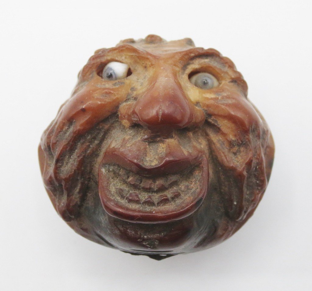 Carved Horse Chestnut, 19th Century.-photo-8