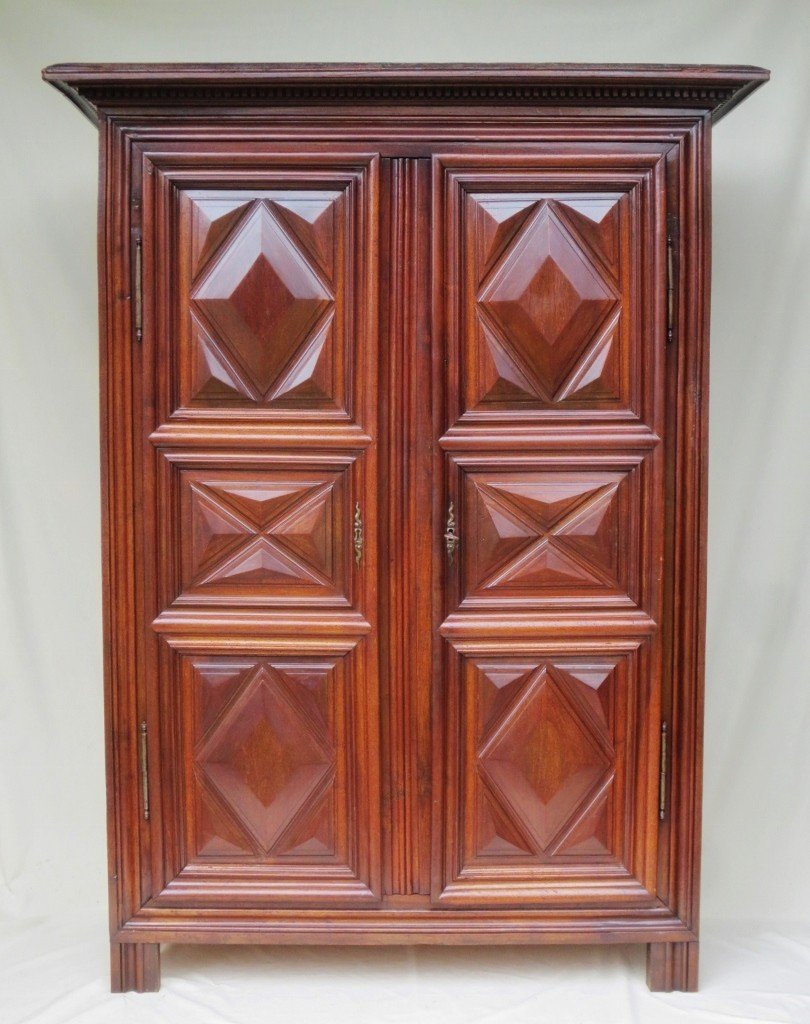 Louis XIII Walnut Wardrobe, 17th Century.-photo-8