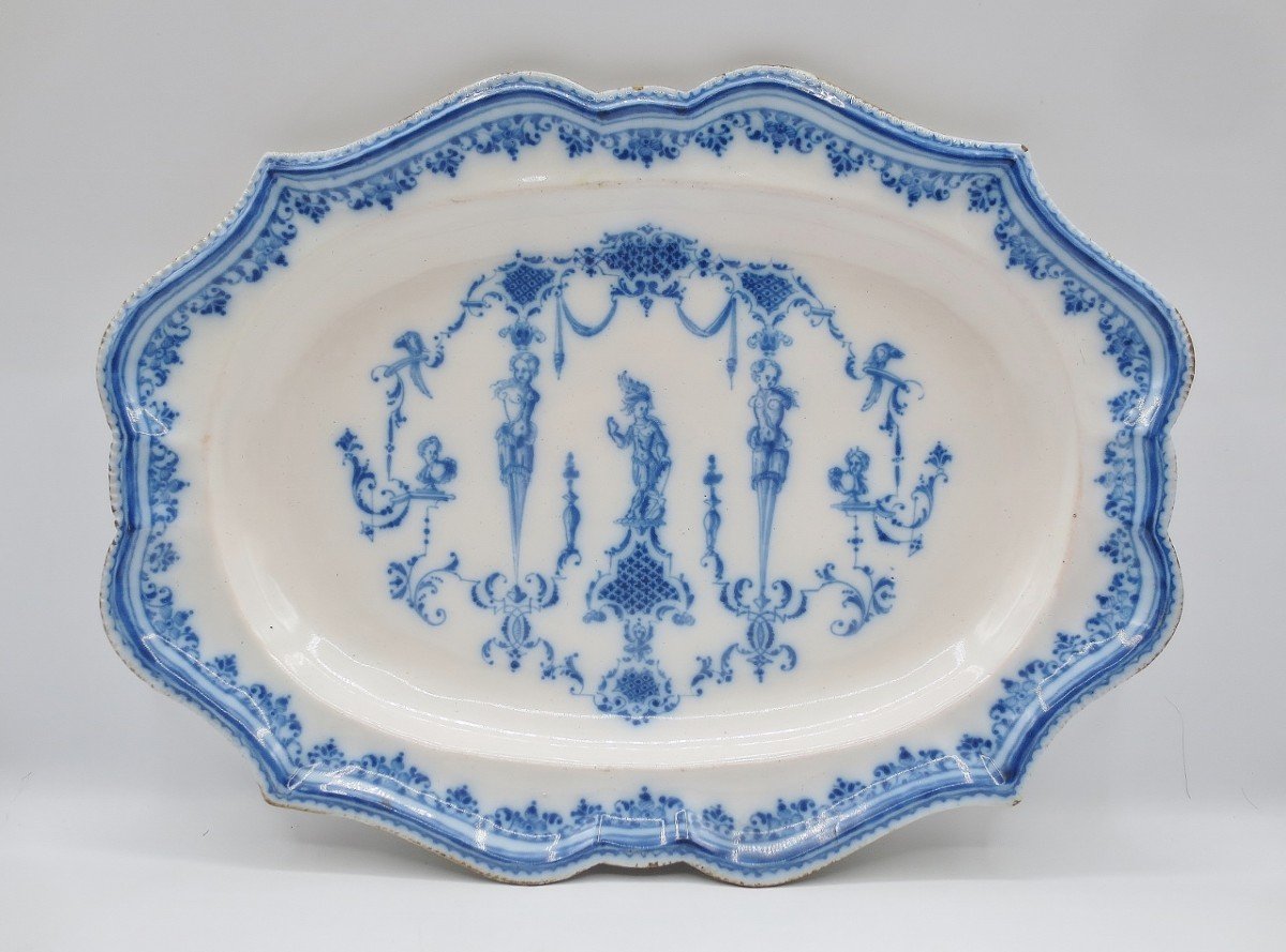 Earthenware Dish From Moustiers, Early 18th Century. -photo-8