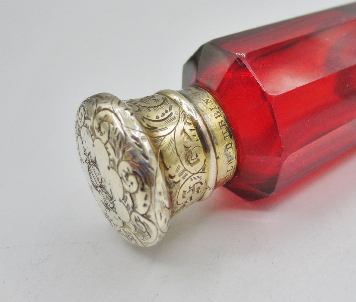 Crystal And Vermeil Perfume Bottle, 19th Century. -photo-2