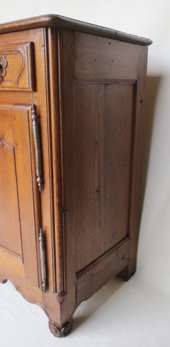 Lorraine Sideboard, 18th Century. -photo-3