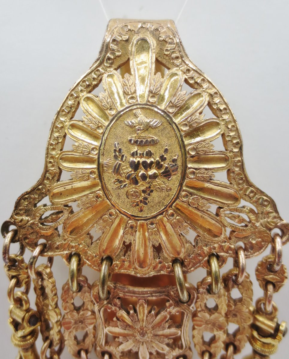 Châtelaine XVIIIe siècle.  -photo-2