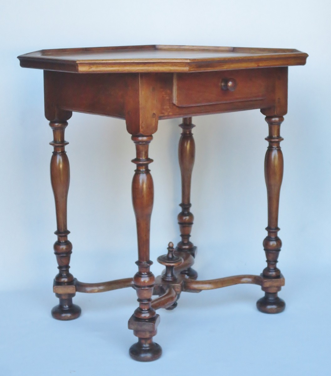 Table Suisse, XVIIIe siècle.