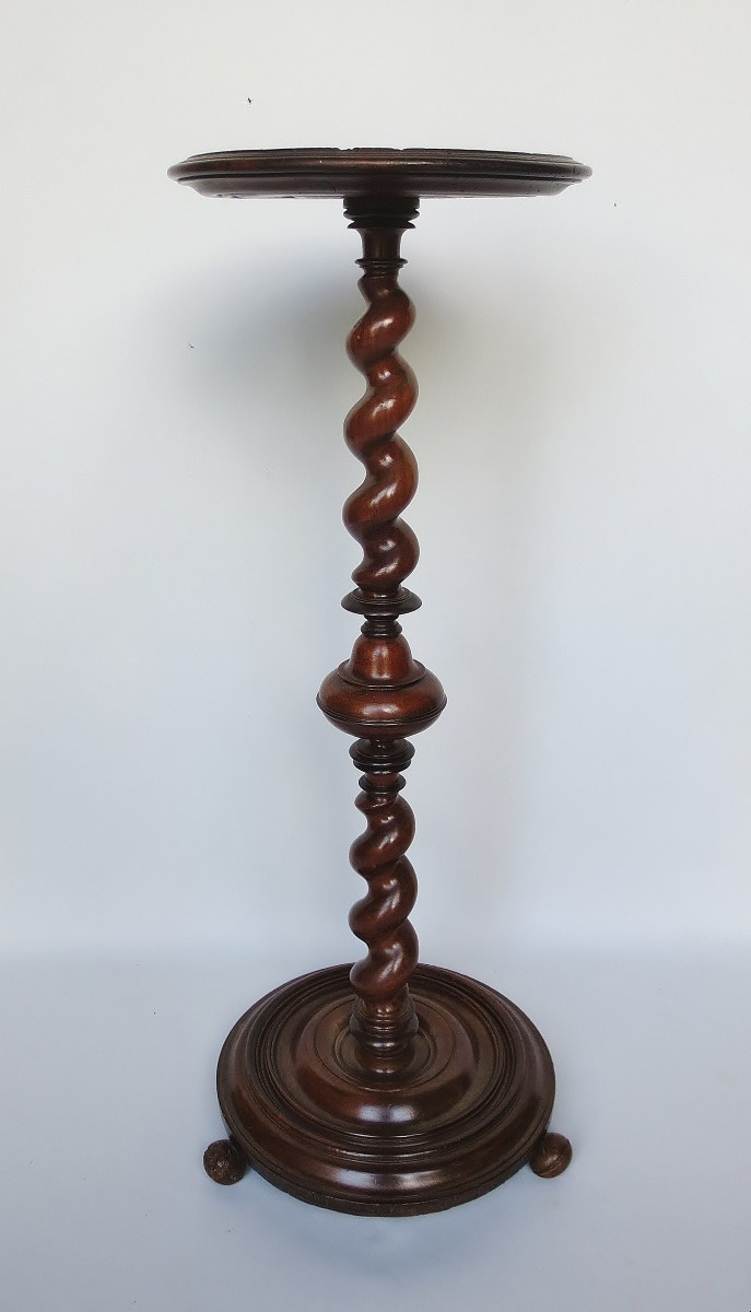 Sellette porte lumière, XVIIe siècle. -photo-6