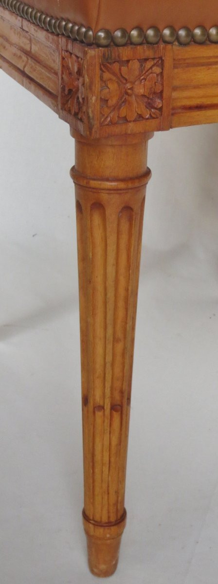 Six chaises  Louis XVI estampillées Tilliard. -photo-7