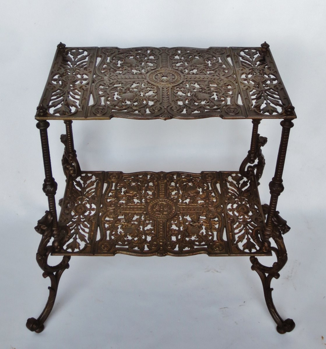 19th Century Cast-iron Coffee Table.-photo-1