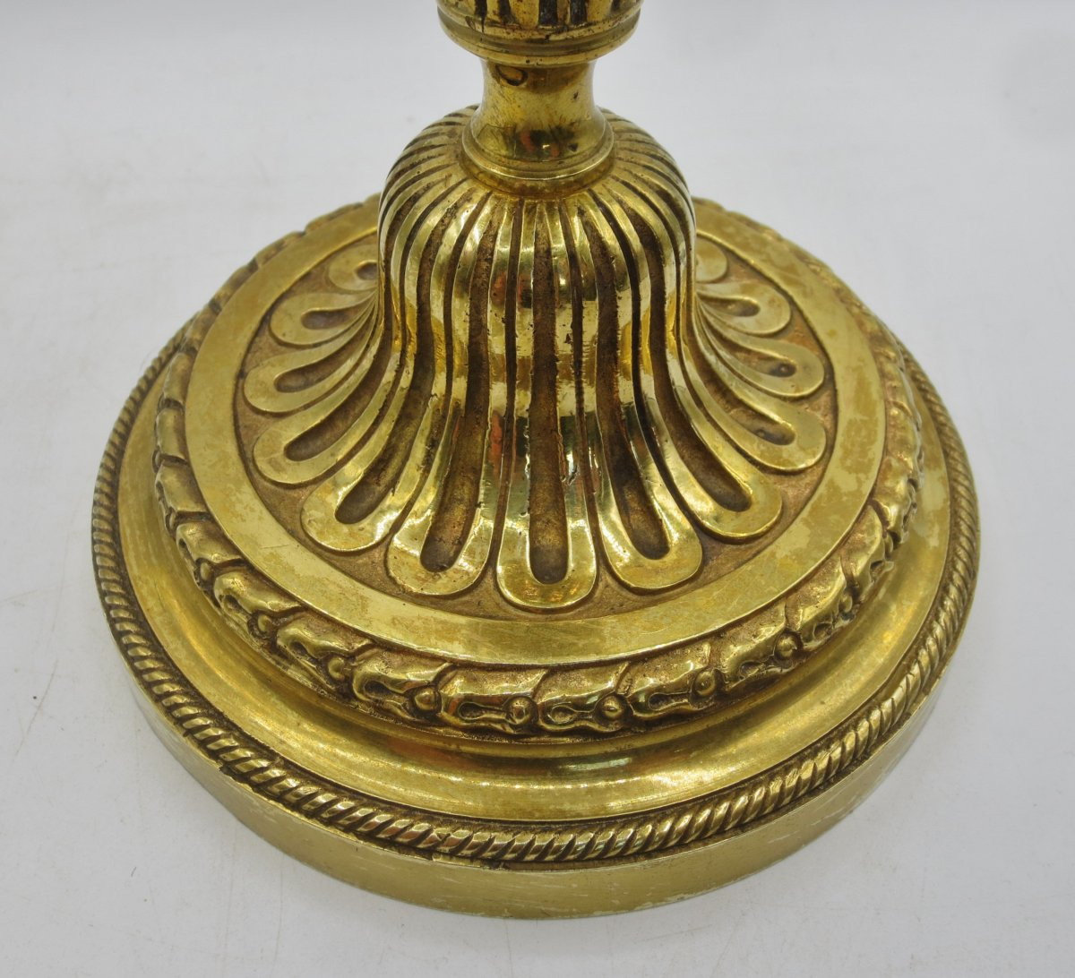 Paire de flambeaux de style Louis XVI. -photo-6