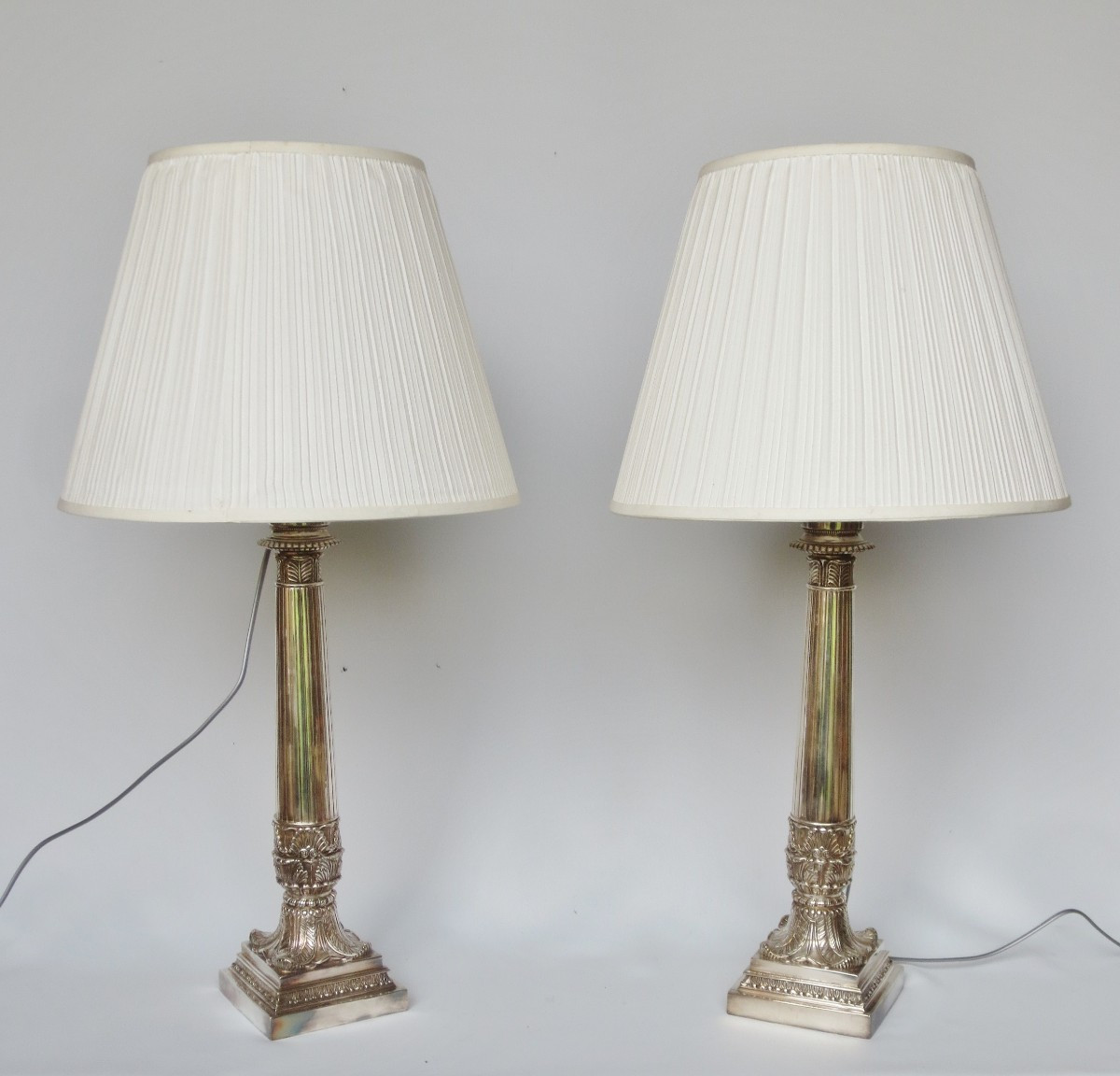 Paire de lampes de style Empire. 