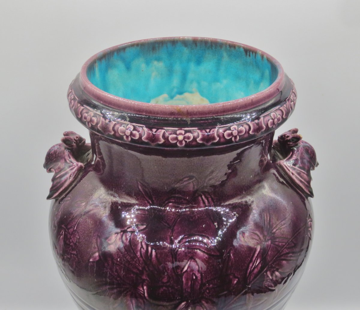 Vase Art Nouveau en faïence de Longwy.-photo-3