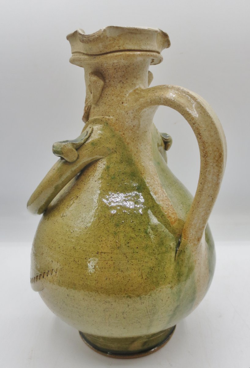 Pichet anthropomorphe.  -photo-4