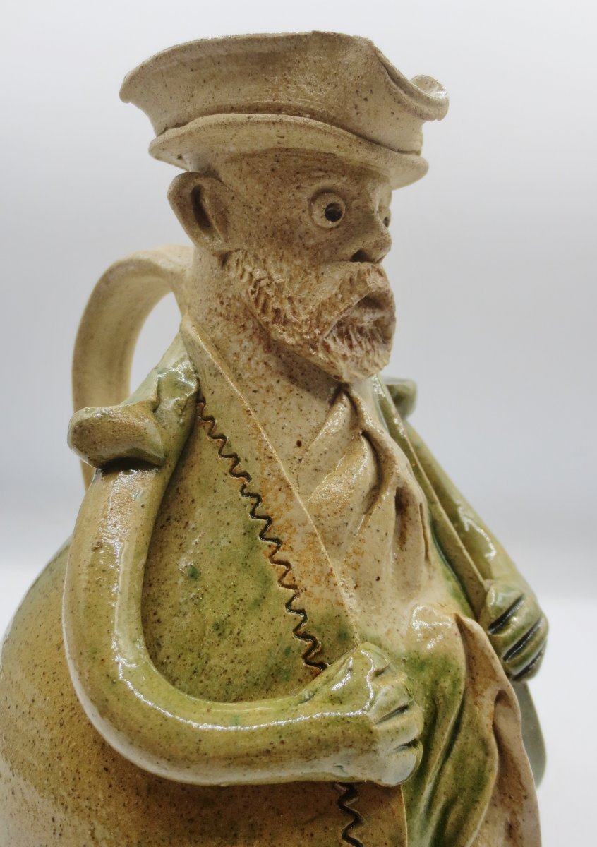 Pichet anthropomorphe.  -photo-5
