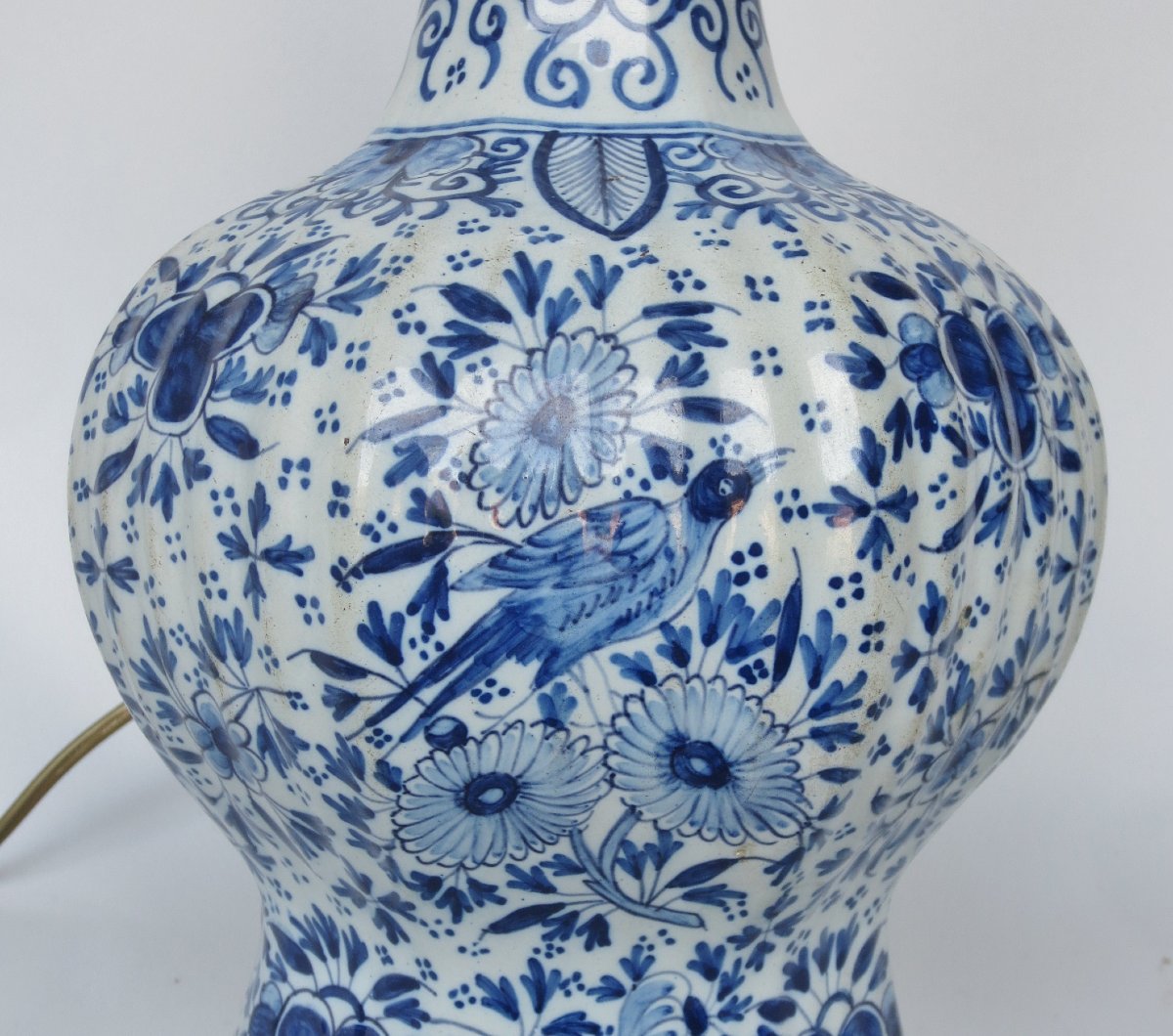 Lampe en faïence de Delft, XIXe siècle.  -photo-1