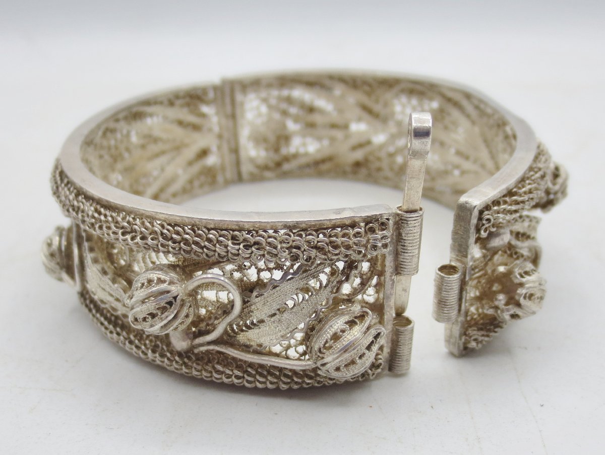 Bracelet en filigrane d' argent. -photo-2