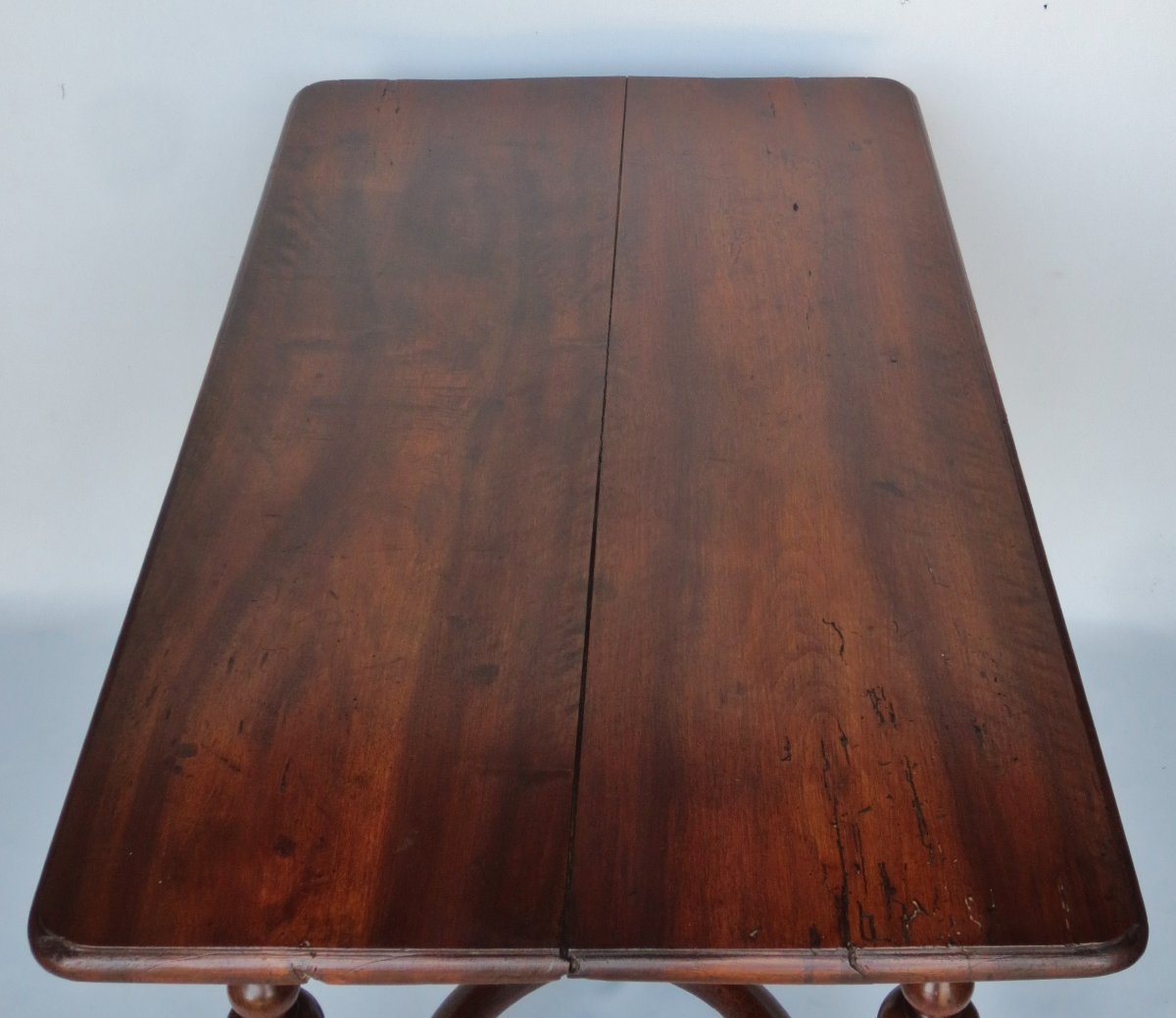 Table Suisse, XVIIIe siècle. -photo-2