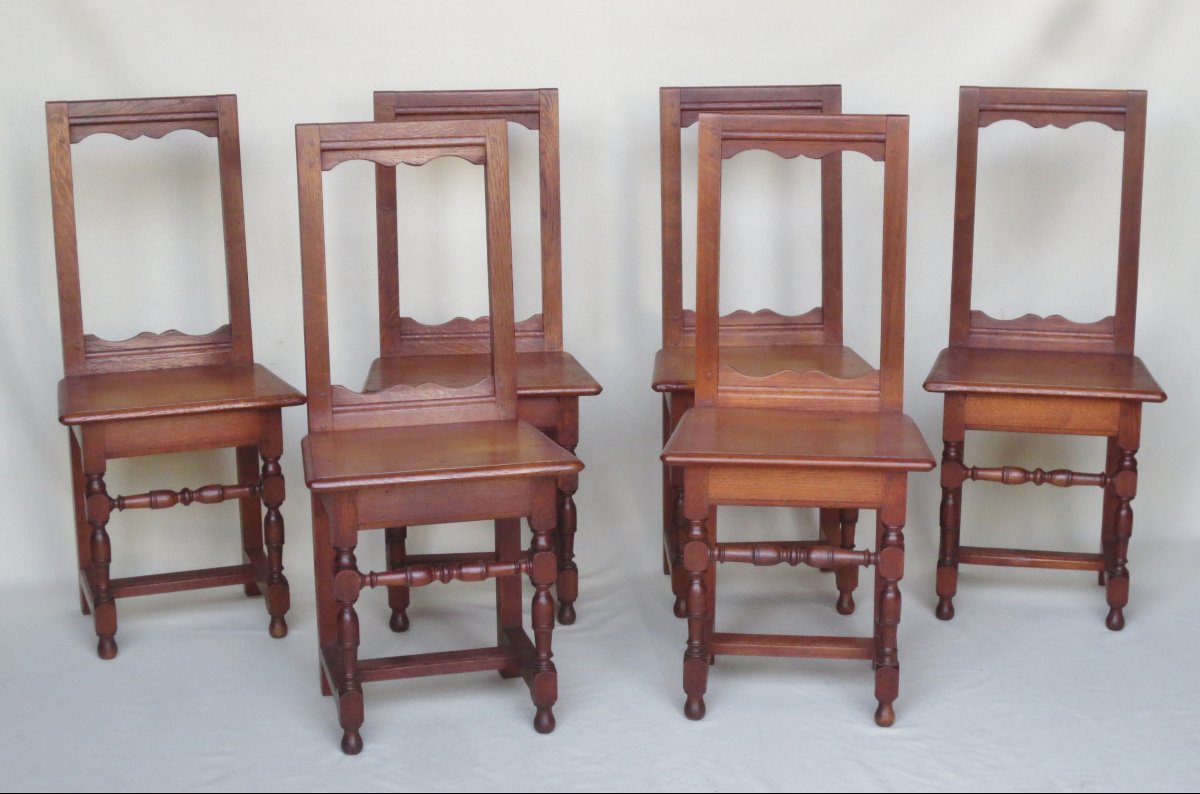 Suite de six chaises lorraines en chêne.-photo-2