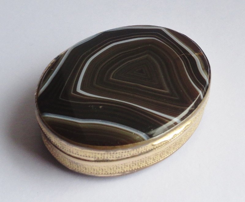 Snuffbox In Agate.-photo-7