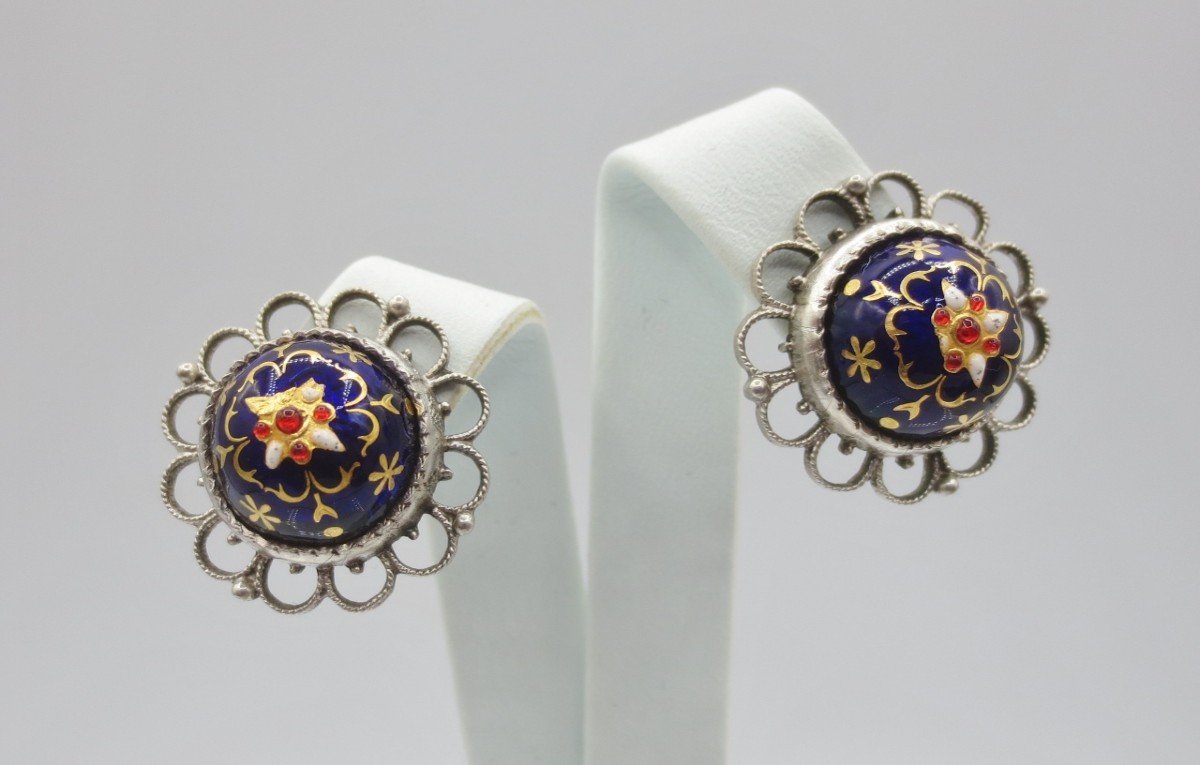 Bressanes Earrings.