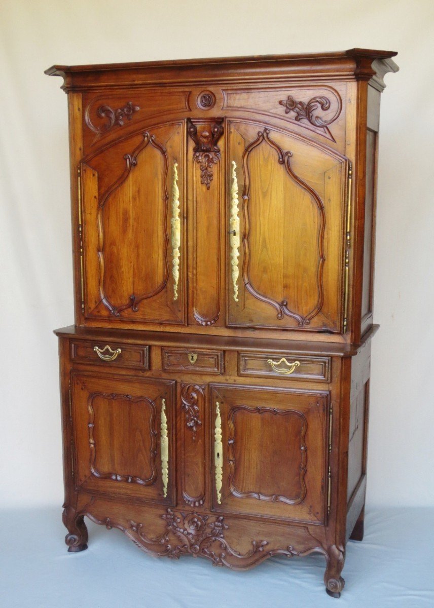 Two Body Buffet, Brittany Nineteenth Century.