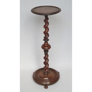 Sellette porte lumière, XVIIe siècle. 