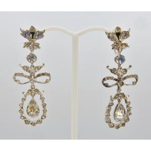Paire de boucles d' oreille, fin XIXe ou début du XXe siècle. 