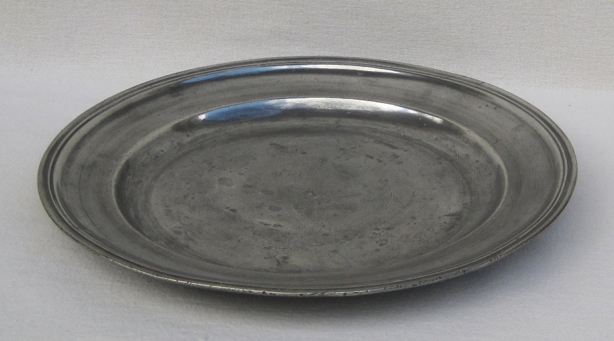 Pewter Round Dish. 18th Century.-photo-2