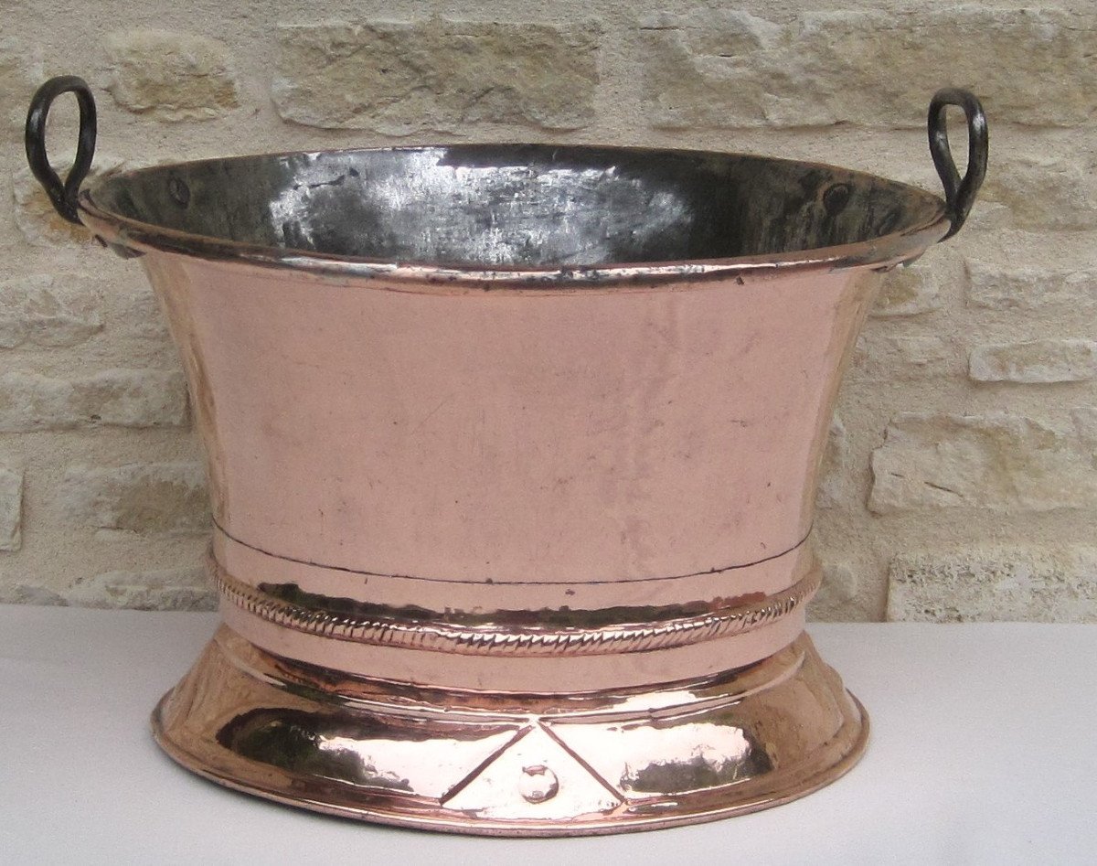 Cooler In Copper. 18th Century.