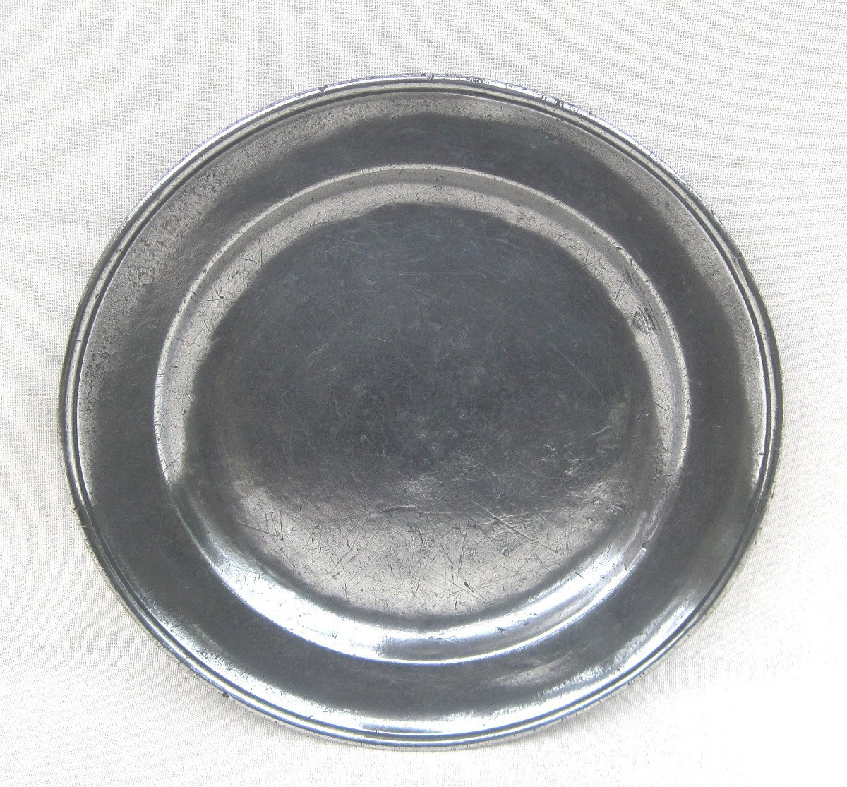 Pewter Dish. 18th Century.     