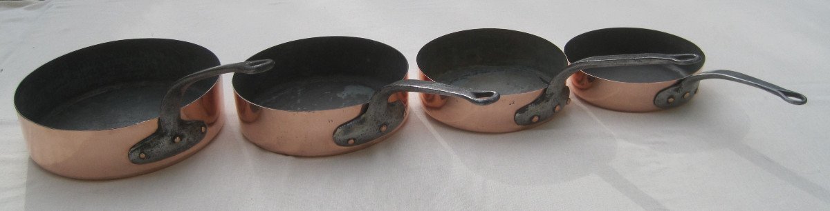 Réunion de 4 SAUTEUSES en cuivre. XIXe s.-photo-4