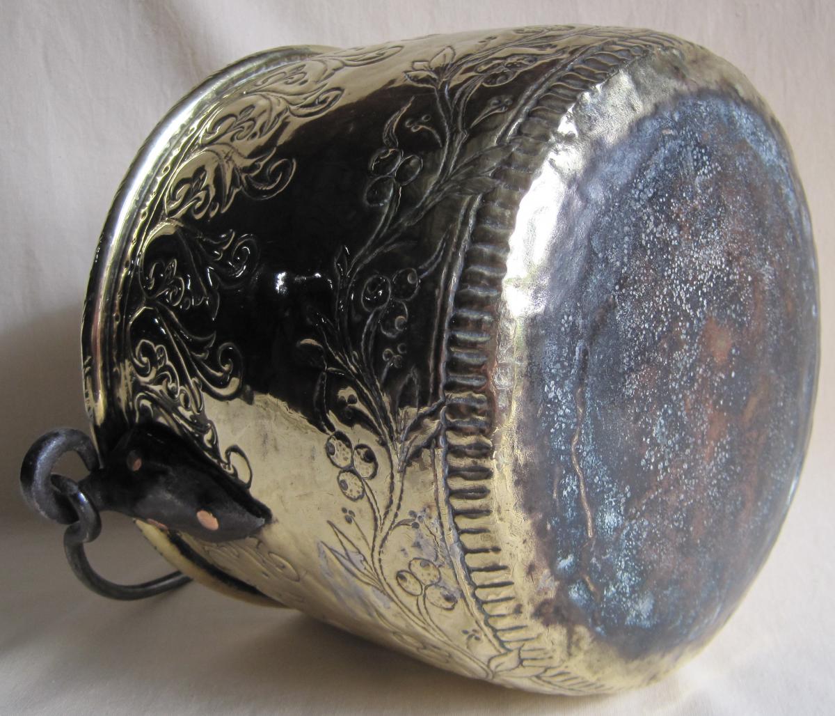 Brass Cauldron. Fruit Setting. Eighteenth Century.-photo-6