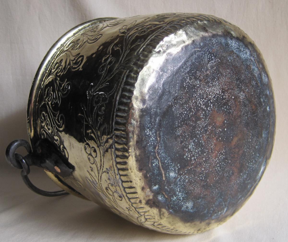 Brass Cauldron. Fruit Setting. Eighteenth Century.-photo-7