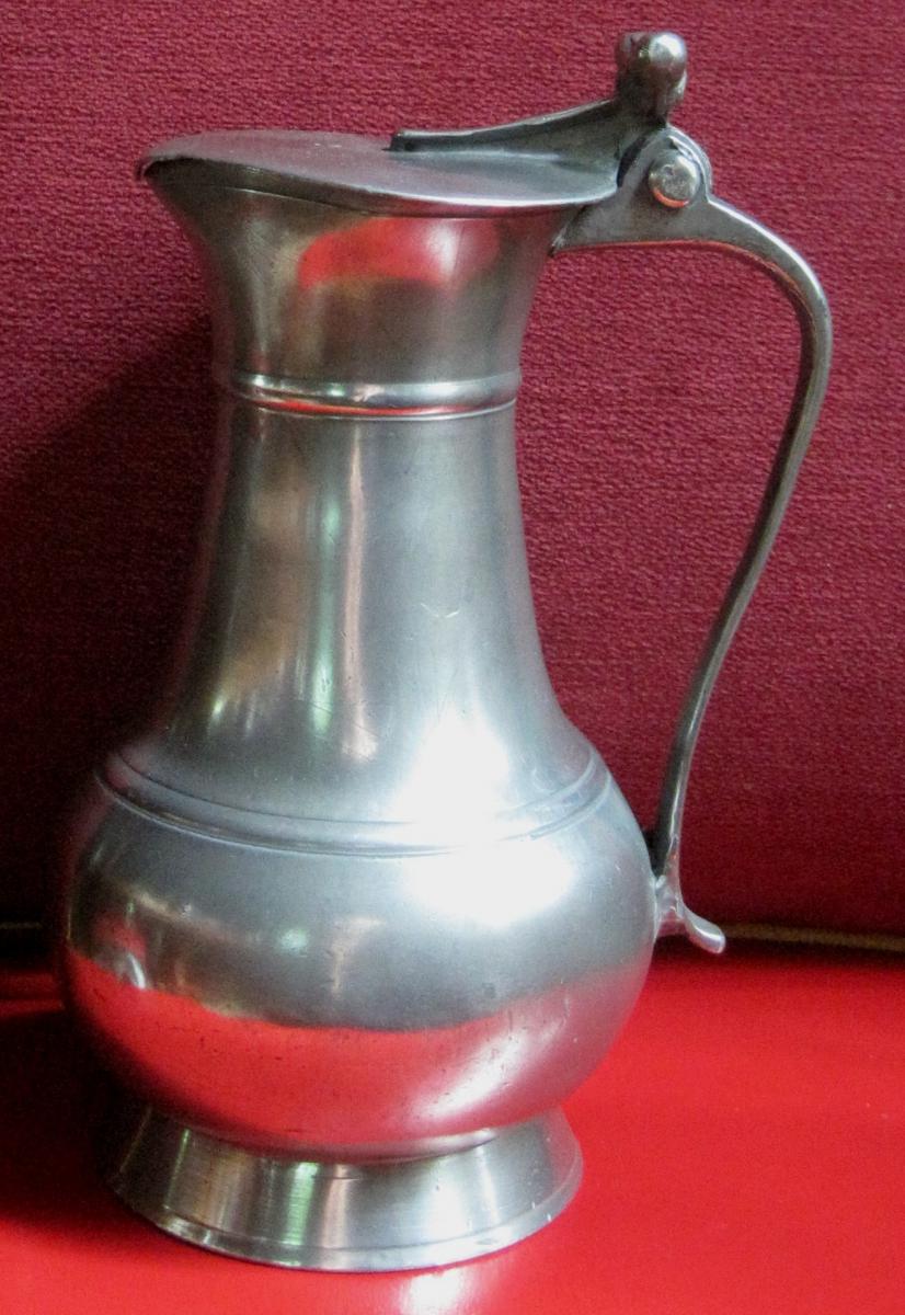 Pewter Pitcher. Lorraine? Late Eighteenth And Early Nineteenth Century.