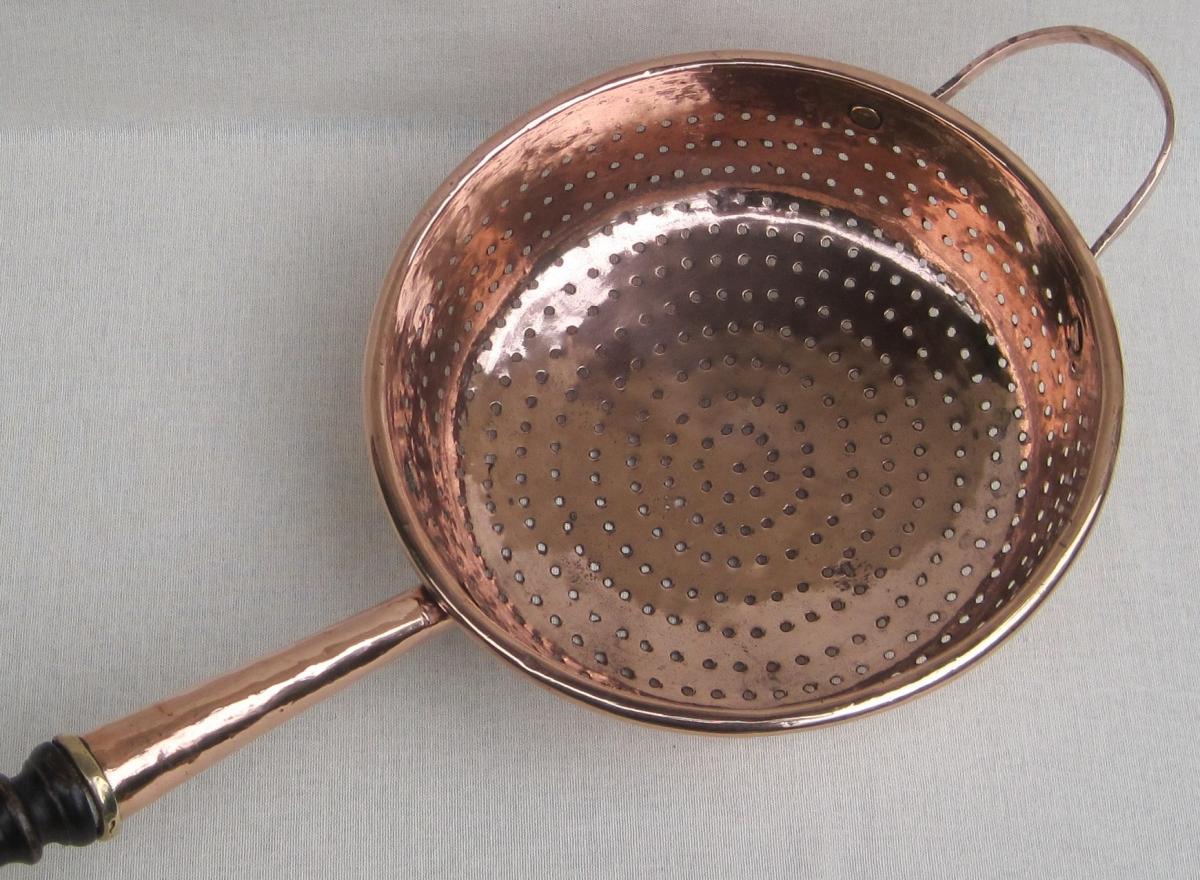 Colander In Copper. Eighteenth Century-photo-3
