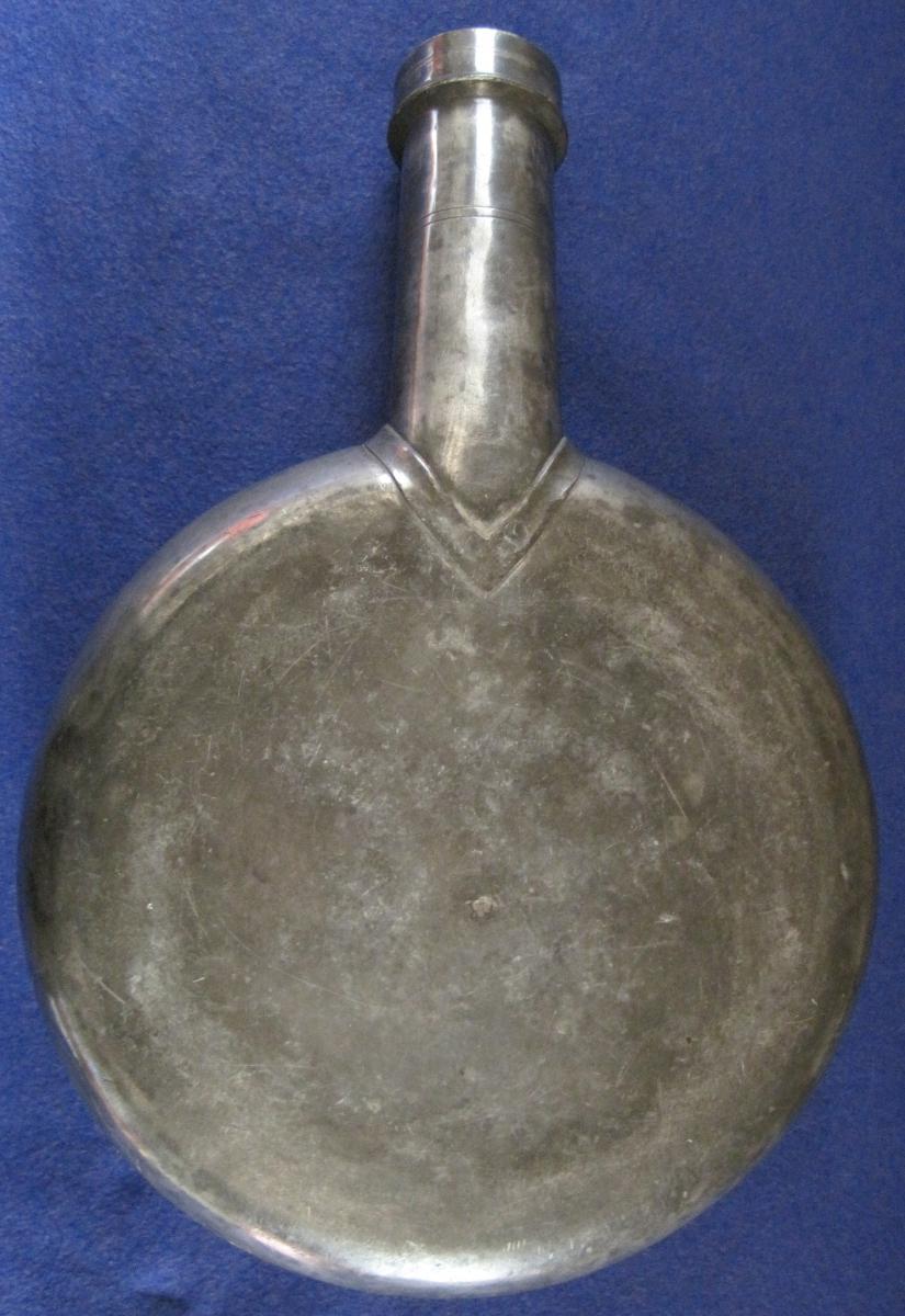 Bedpan, Punched, Medical Pewter. Nineteenth Century.-photo-5