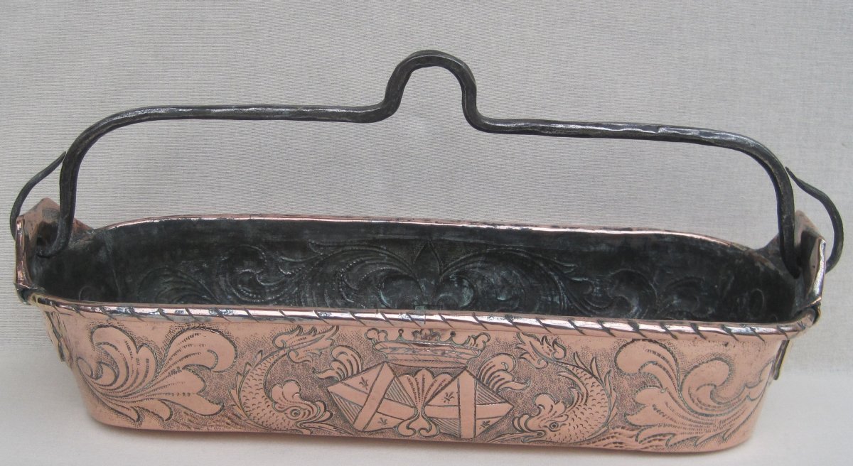 Copper Fishmonger. Rich Decor Of Dolphins, Fleur-de-lis And Crown Of Marquis. Eighteenth Century