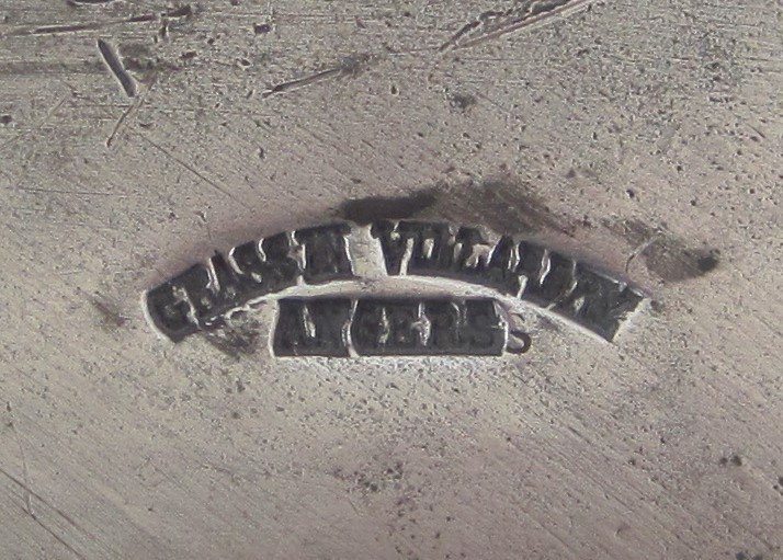 Urinal In The Shape Of A Violin, Made Of Pewter. Medical Tins. 19th Century.-photo-4