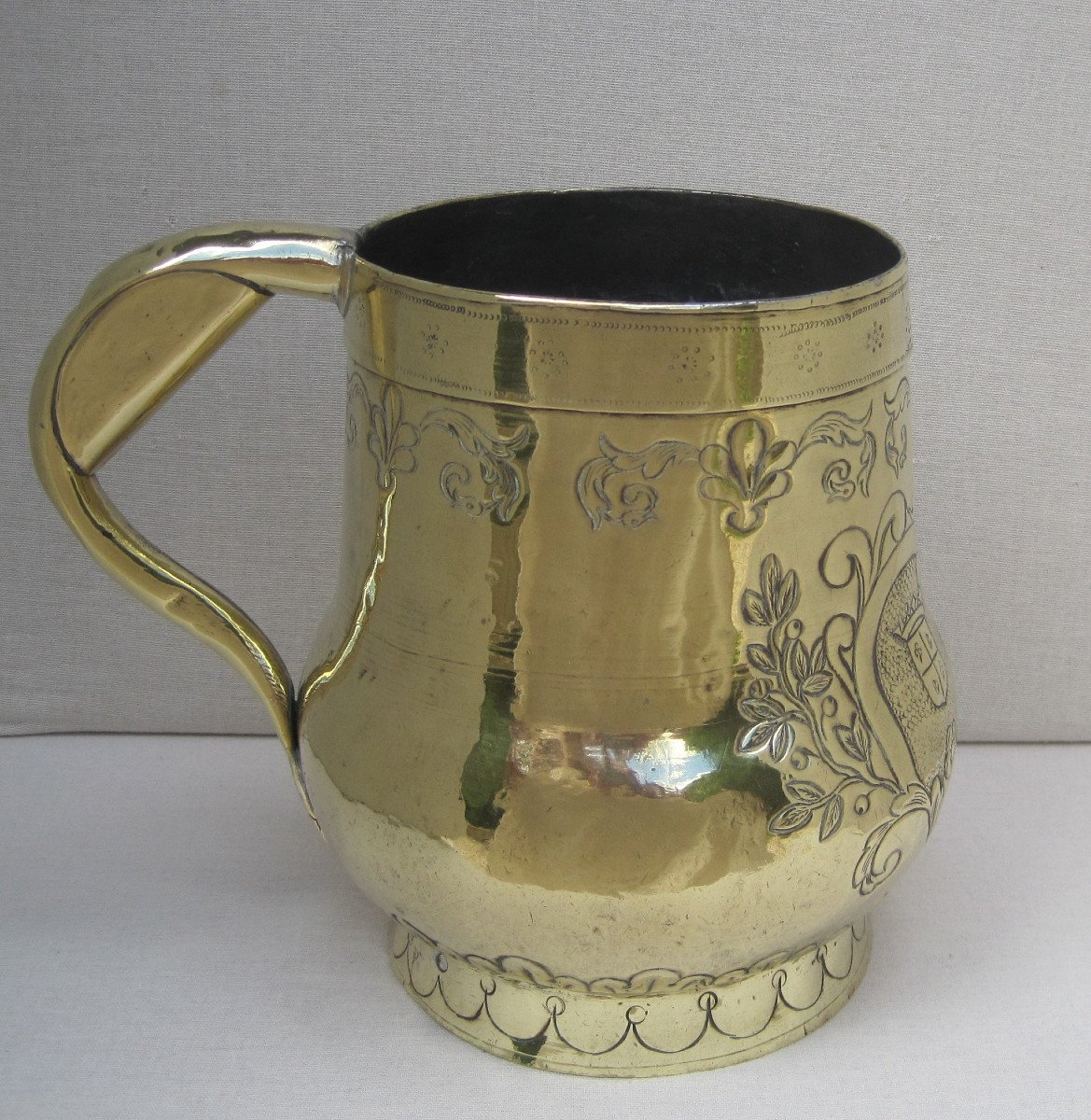 Brass Jug. Fleurdelysé Cartouche Containing 3 Crowned And Emblazoned Shields. XVIII.