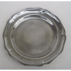 Pewter Dish. 18th-19th Century.